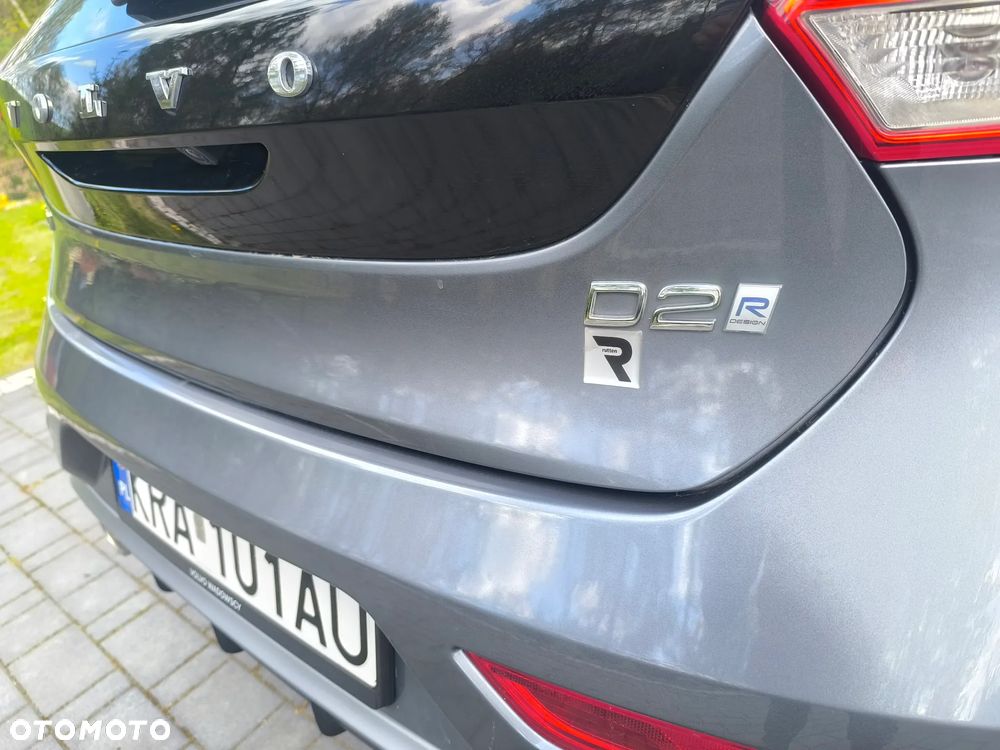 Volvo V40 D2 RDesign - 16