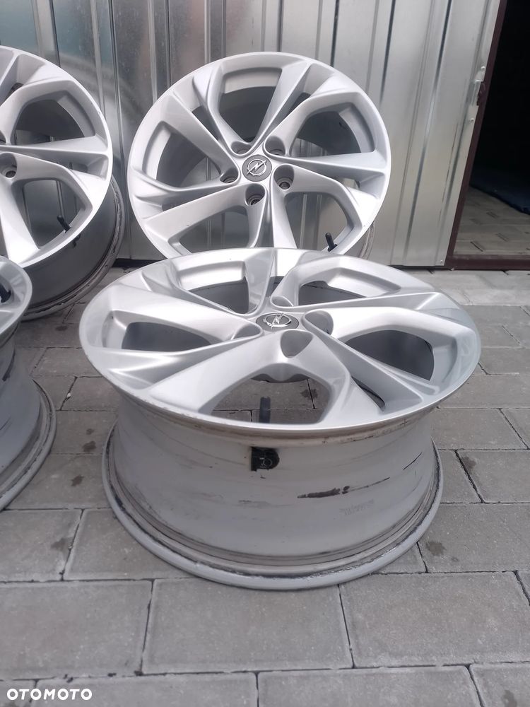 Felgi aluminiowe 17" Opel Astra K - 8