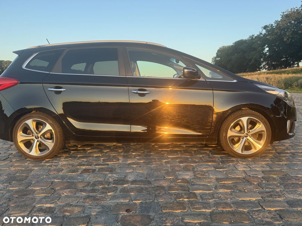 Kia Carens 1.7 CRDi L - 4