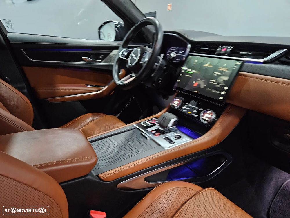 Jaguar F-Pace 2.0 P400e AWD R-Dynamic SE - 29
