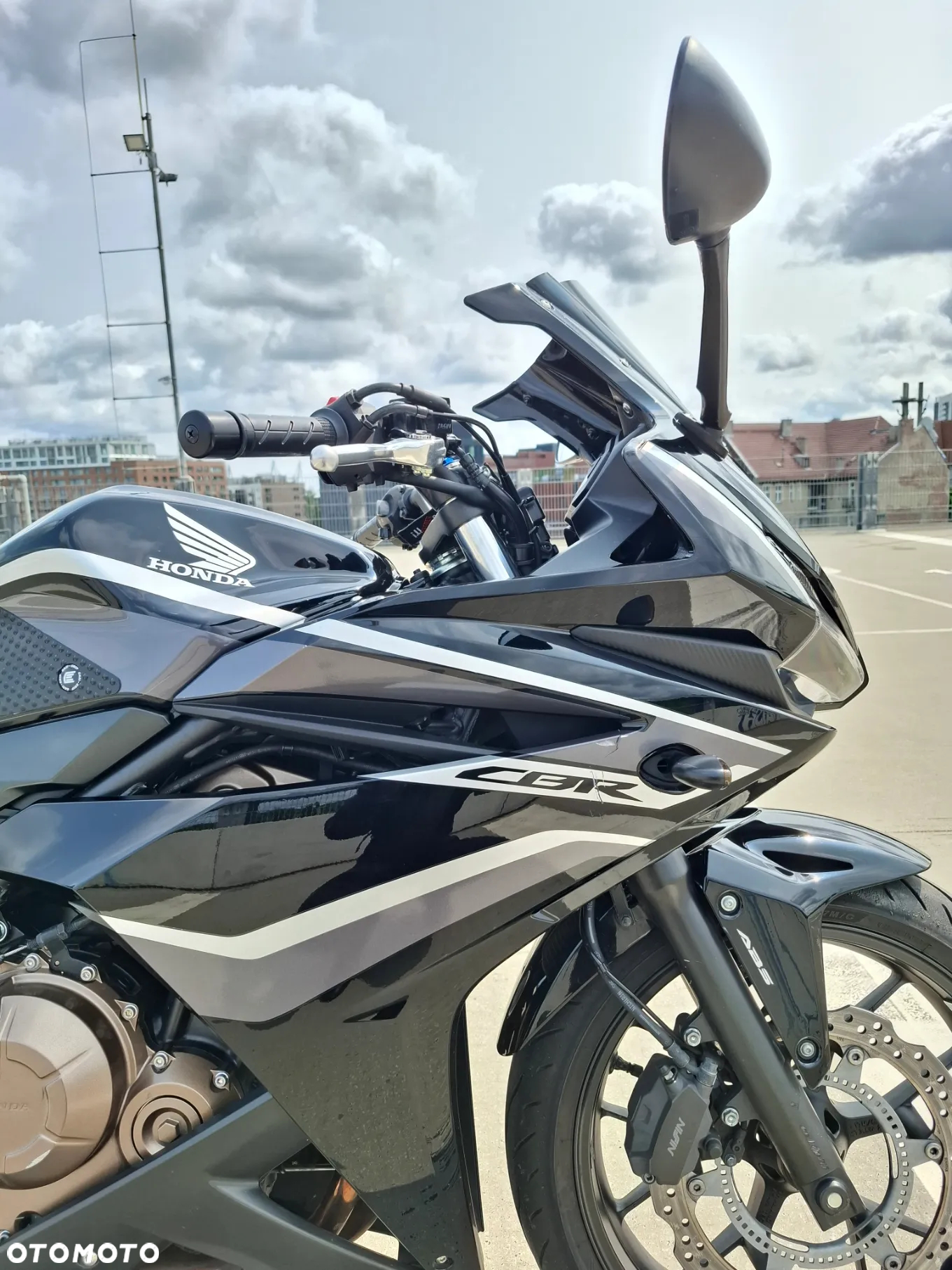 Honda CBR - 8