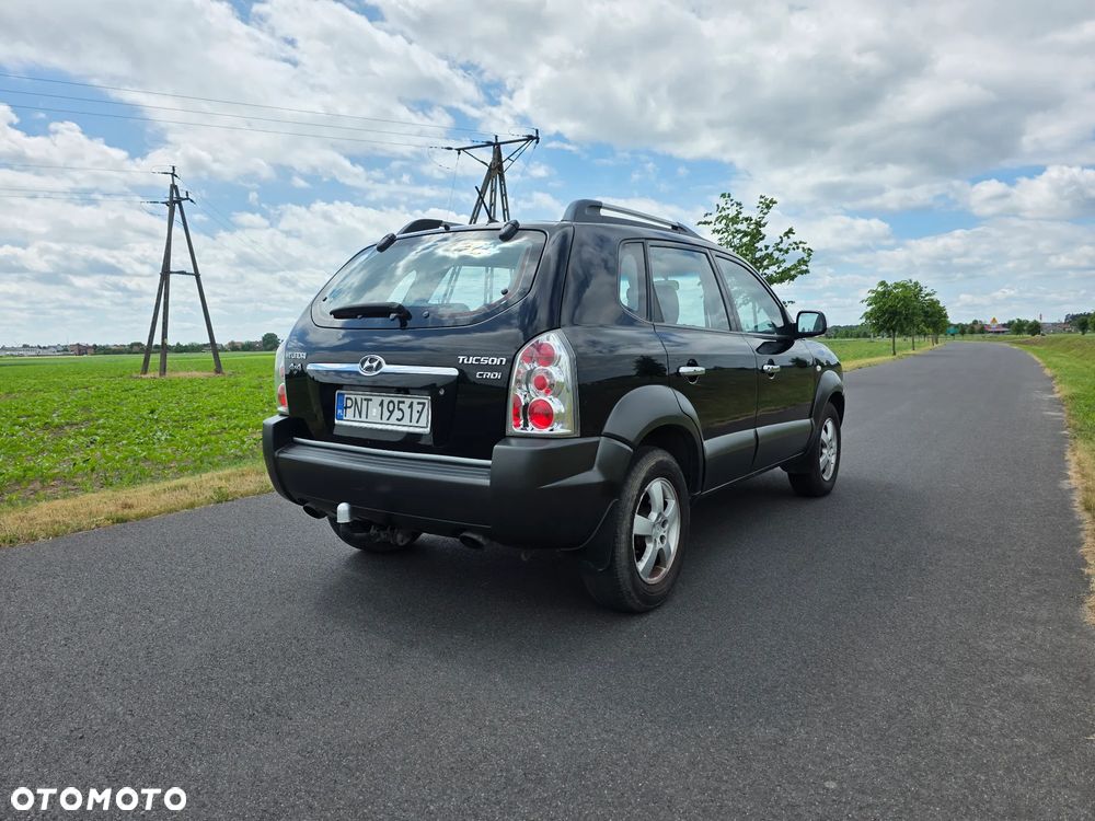Hyundai Tucson 2.0 CRDi VGT 2WD GLS - 14