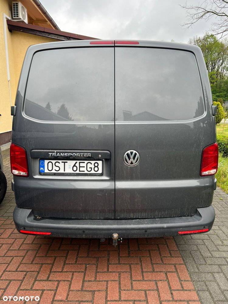 Volkswagen Transporter - 2