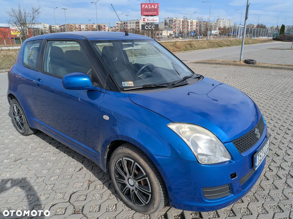 Suzuki Swift 1.3 Sakura - 19