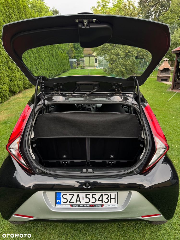 Toyota Aygo x-play - 23