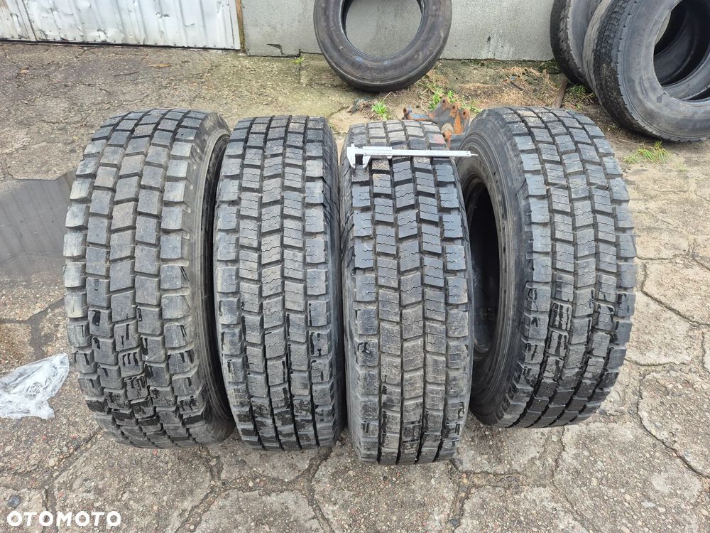 OPONA OPONY KOŁA MICHELIN 235 75 R 17,5 14mm KOMPLET 4 SZT - 1