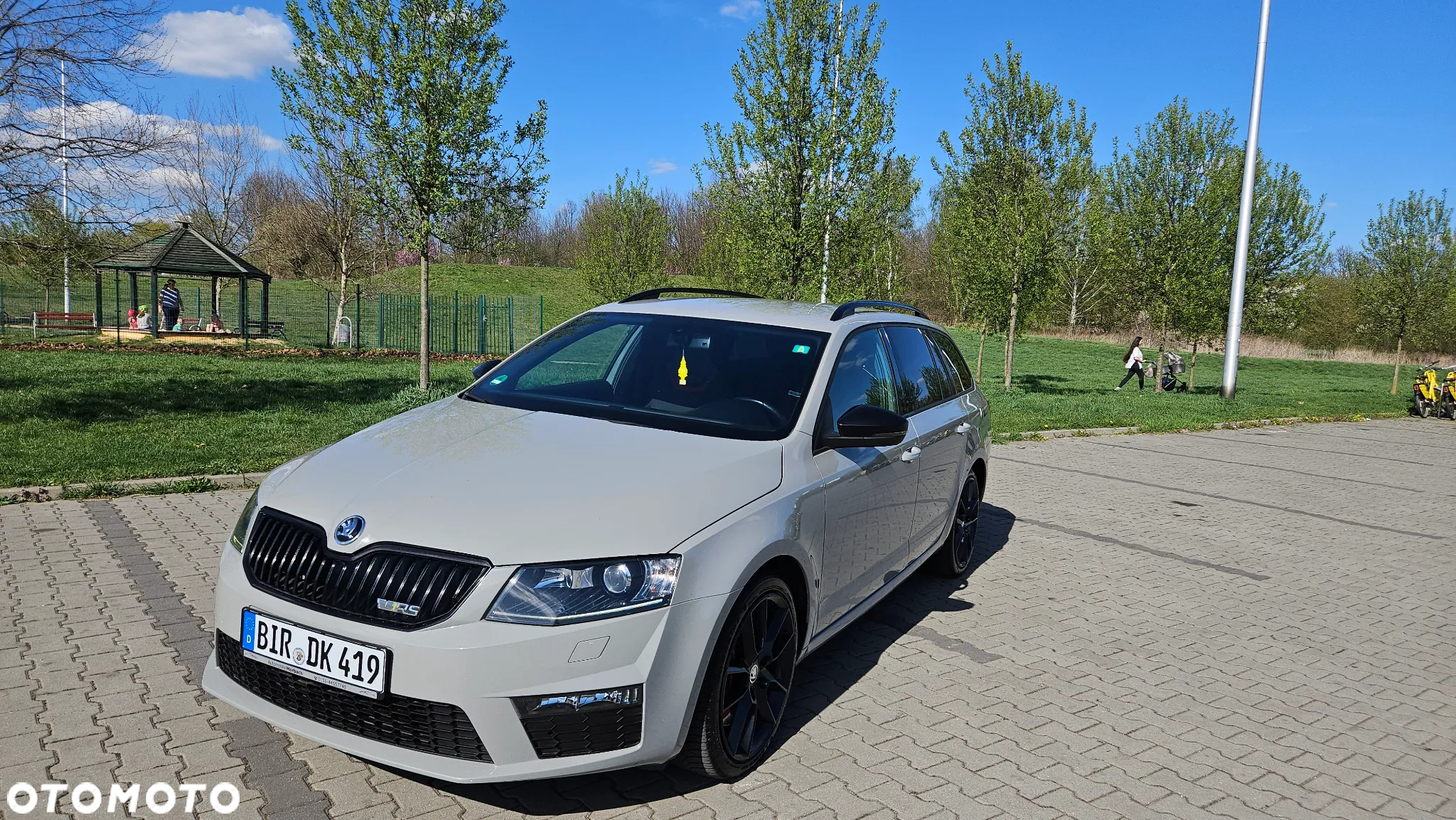 Skoda Octavia 2.0 TDI RS Challenge DSG - 2