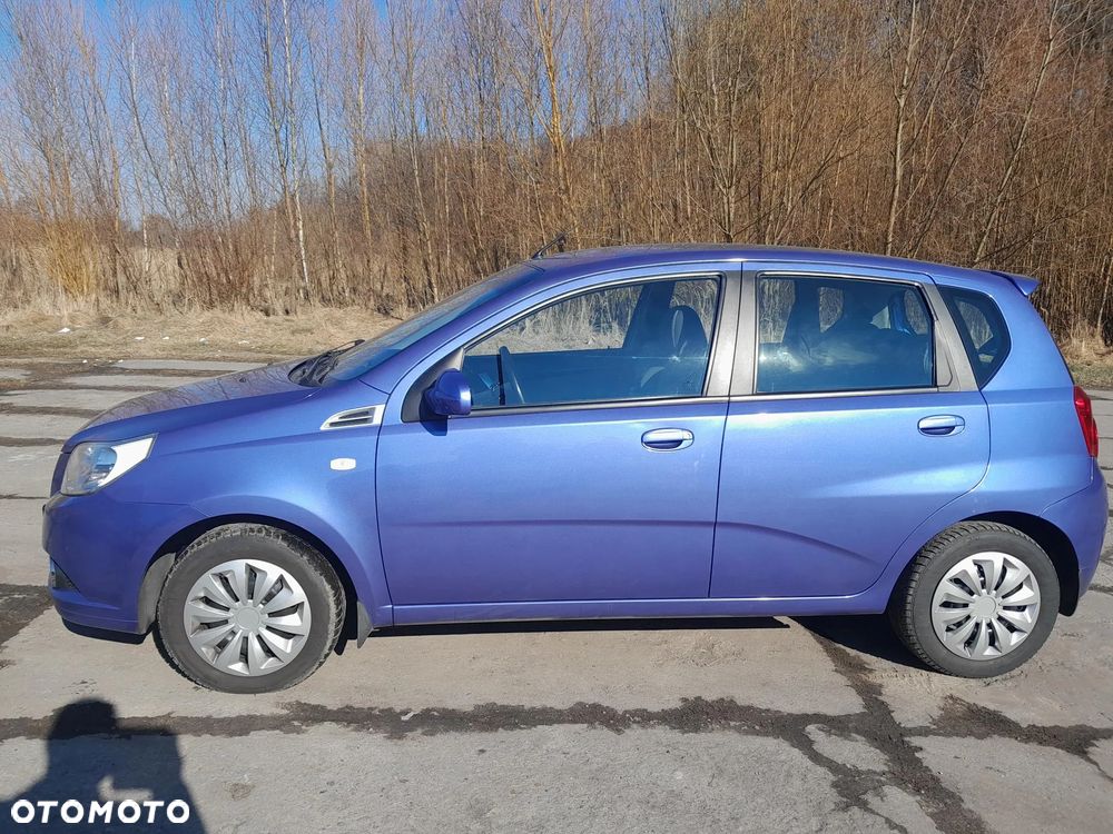 Chevrolet Aveo - 5