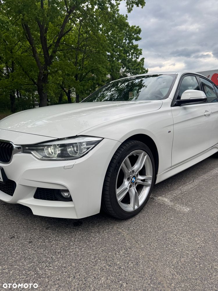 BMW Seria 3 318i - 6