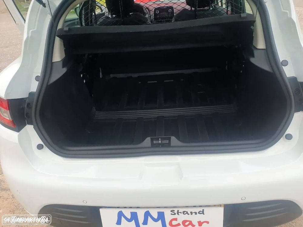 Renault Clio Zen Iva Dedutível - 14