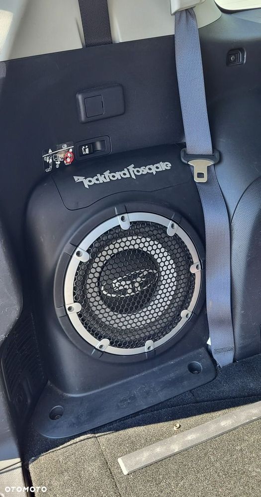 Mitsubishi Outlander - 33