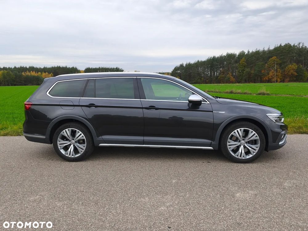 Volkswagen Passat Alltrack 2.0 TSI 4Mot DSG - 23