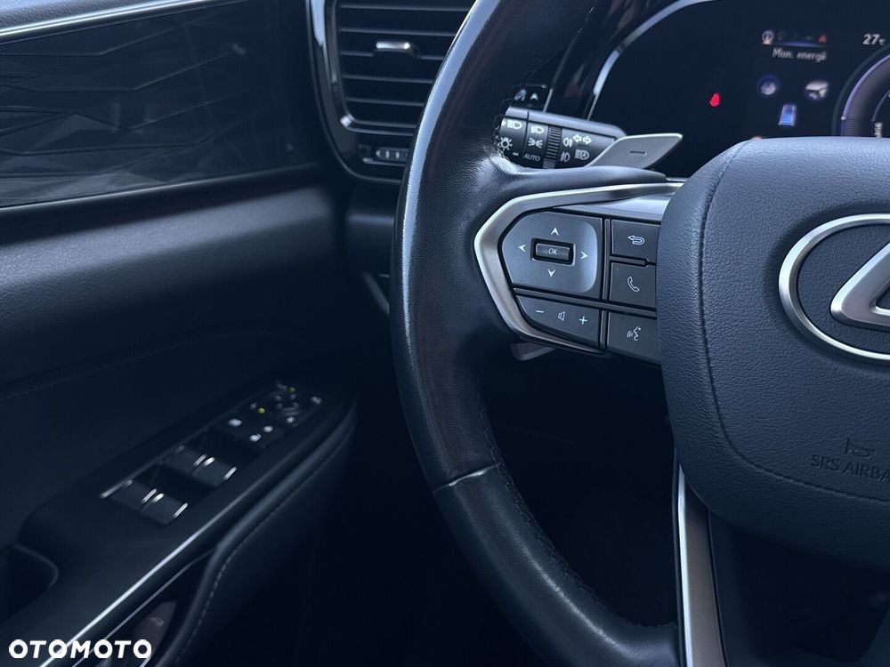 Lexus NX 350h Prestige 2WD - 18