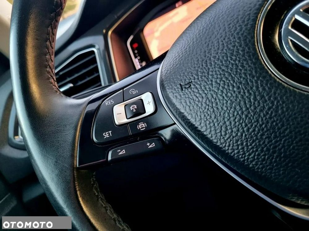 Volkswagen T-Roc 2.0 TDI SCR DPF Premium DSG - 17