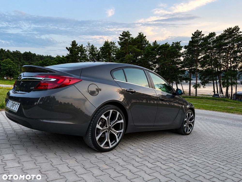 Opel Insignia - 2