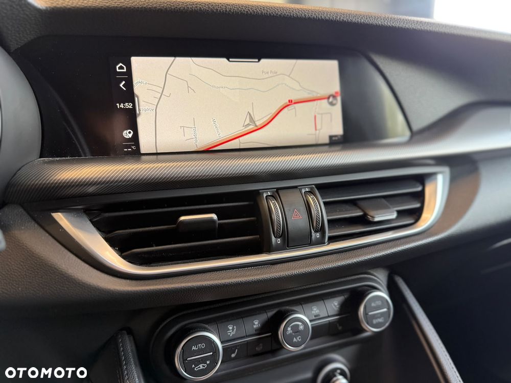 Alfa Romeo Stelvio 2.0 Turbo Veloce Q4 - 18