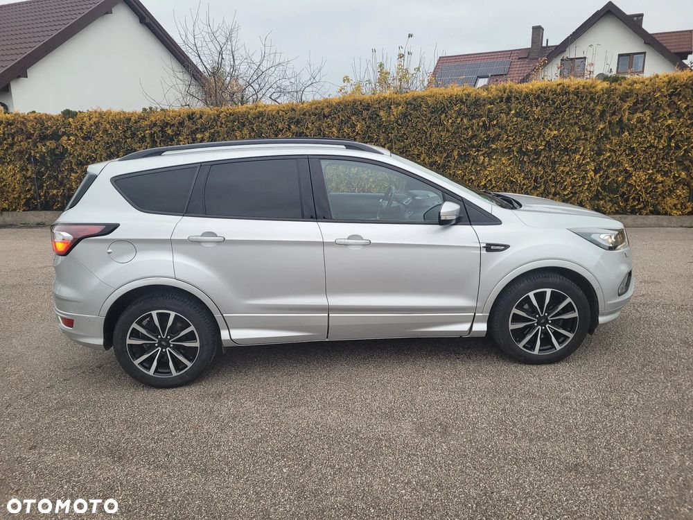 Ford Kuga - 7