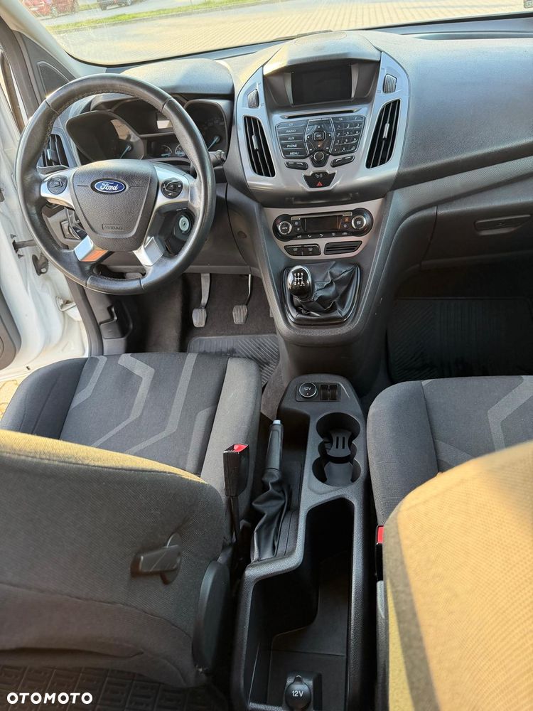 Ford Transit Connect - 7