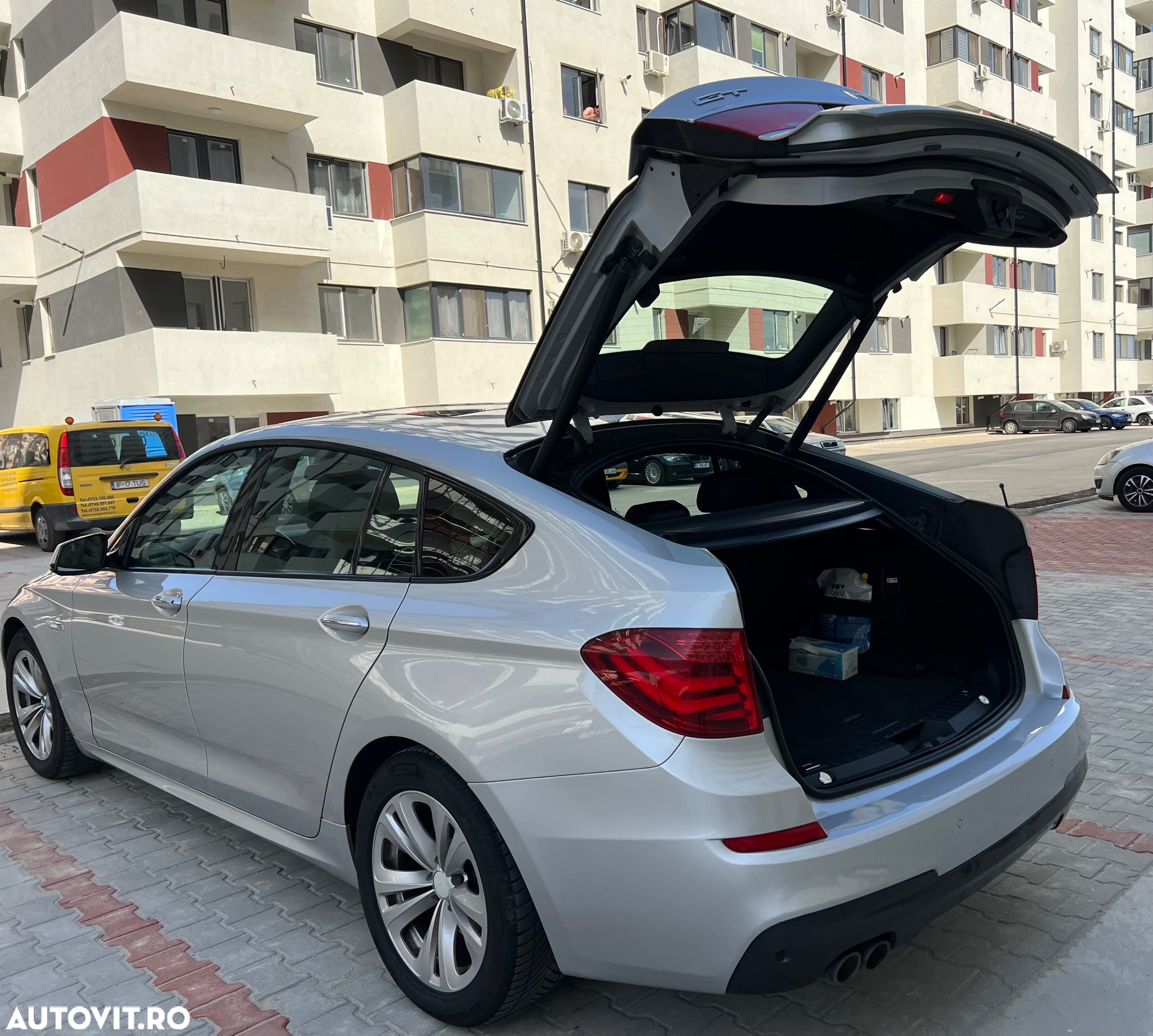 BMW Seria 5 520d Aut. Luxury Line - 5