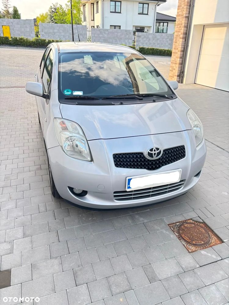 Toyota Yaris 1.3 Luna - 1