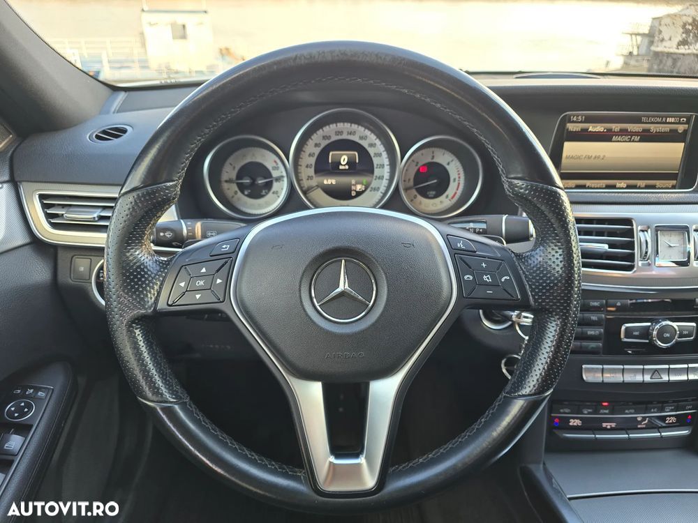 Mercedes-Benz E 300 BLUETEC - 11