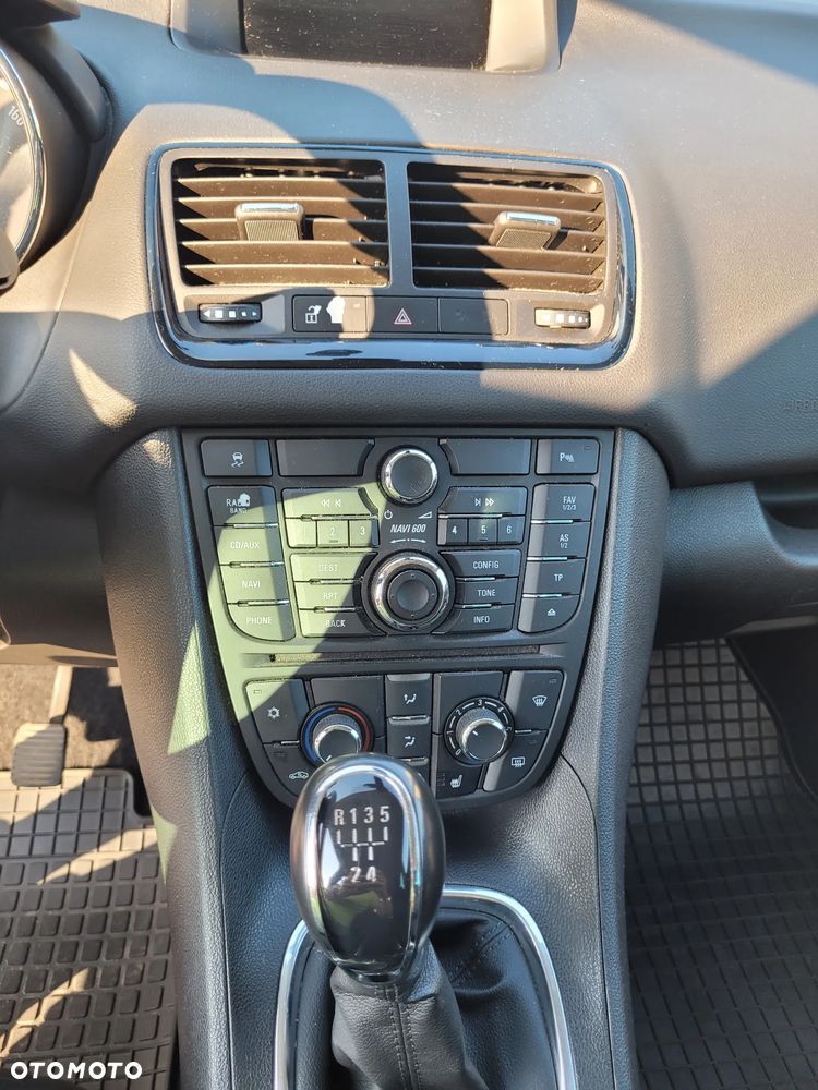 Opel Meriva - 12