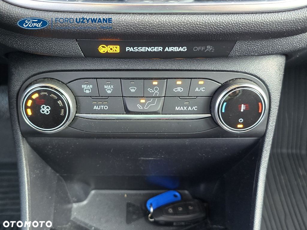 Ford Fiesta - 28