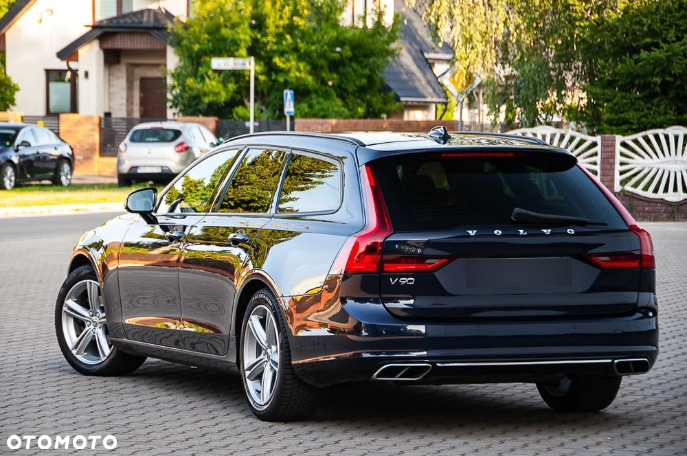 Volvo V90 D3 SCR Momentum - 14