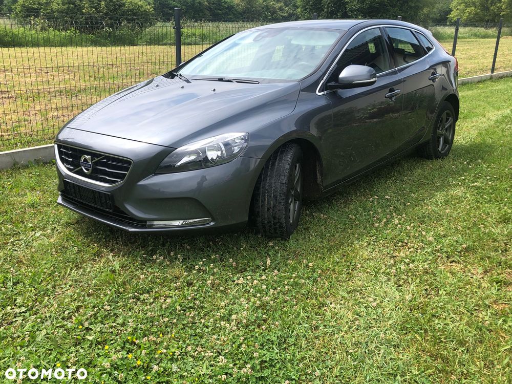 Volvo V40 - 3