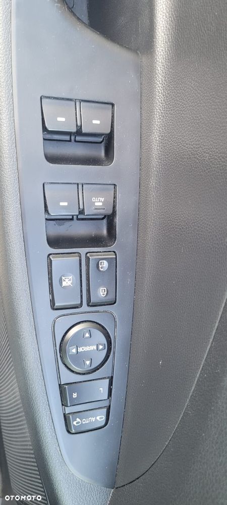 Hyundai Tucson 1.6 GDI BlueDrive Comfort 2WD - 22