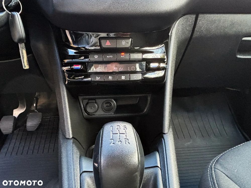 Peugeot 208 PureTech 82 Start & Stop Active - 22