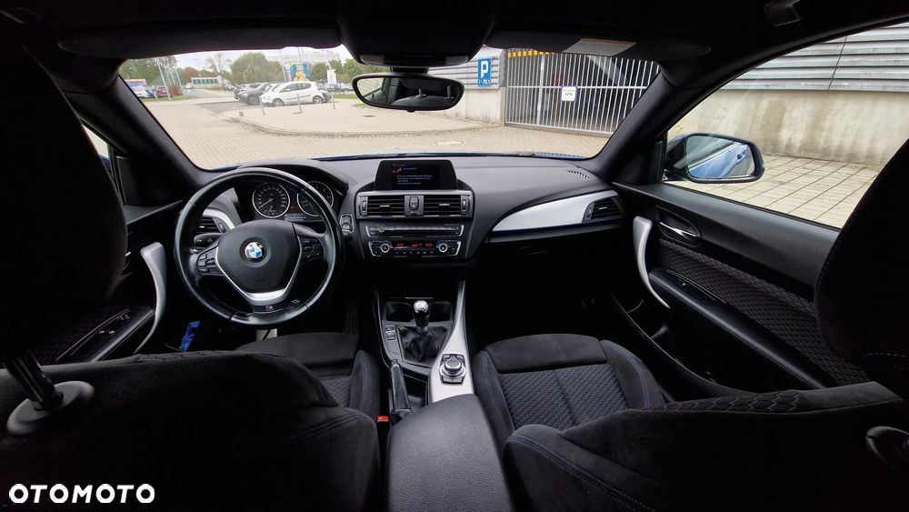BMW Seria 1 120d xDrive - 16