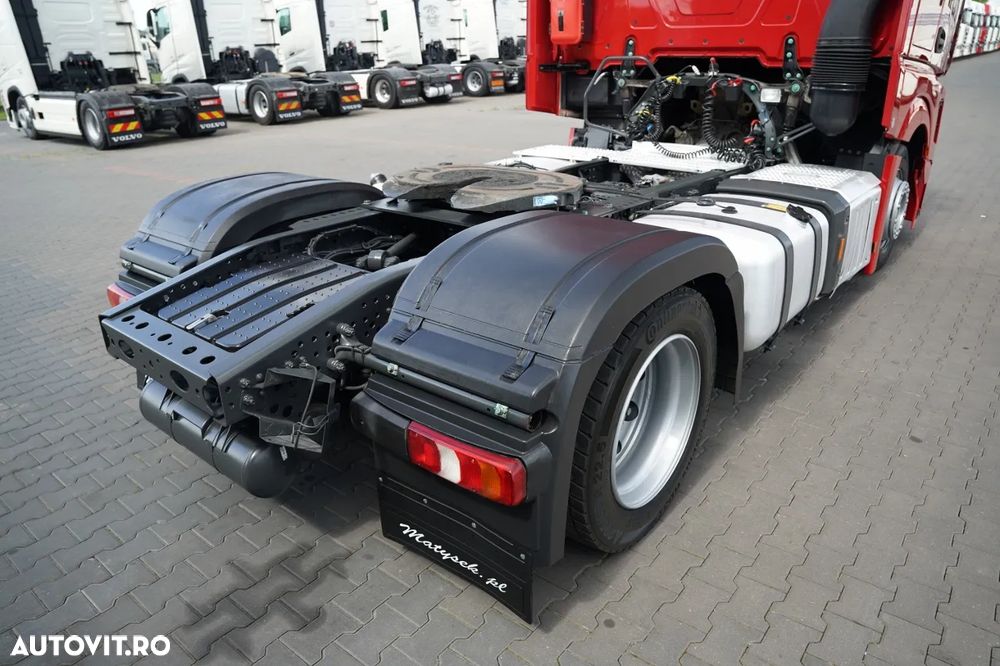 Mercedes-Benz ACTROS 1845 / MEGA / PLATĂ JOSĂ / MP5 / SPAȚIU MARE - 17