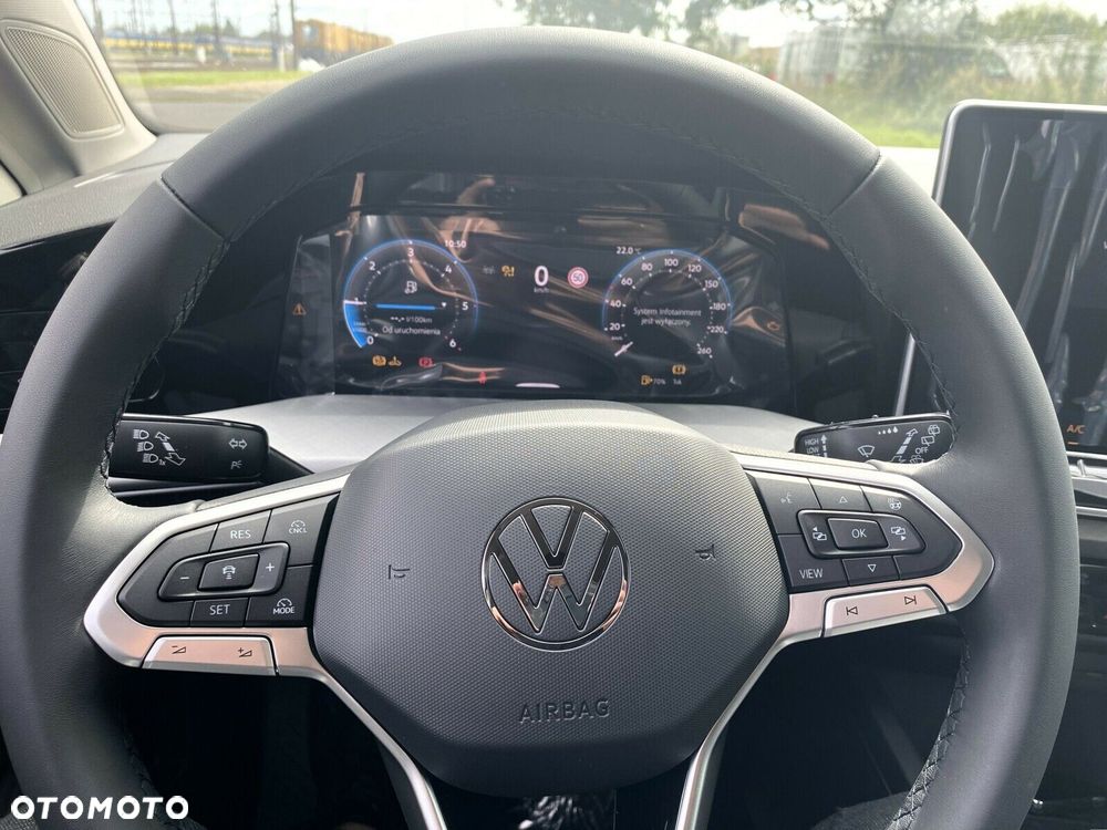 Volkswagen Golf VIII 1.5 TSI Life Plus - 12