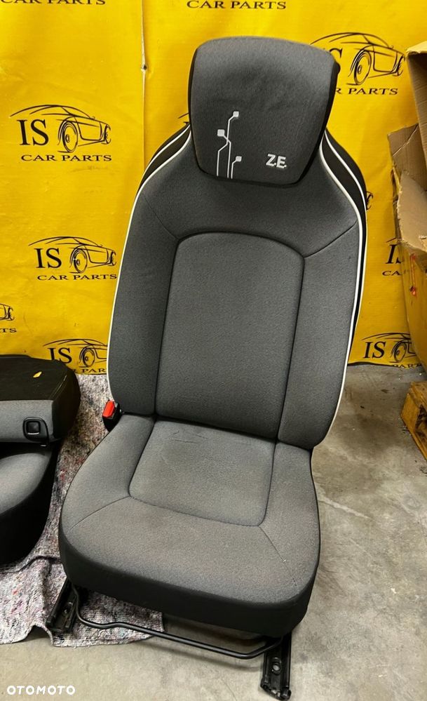 FOTEL PRZÓD LEWY KIEROWCY AIRBAG RENAULT ZOE Z.E. ZE I 2013-2018 EU - 1