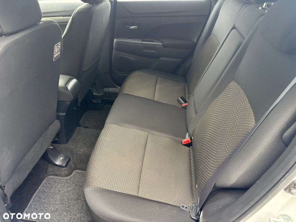 Mitsubishi ASX 1.6 Blue Sky Edition - 13