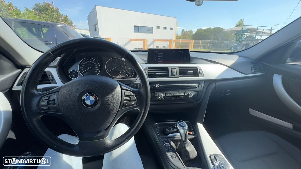 BMW 318 d Touring - 7