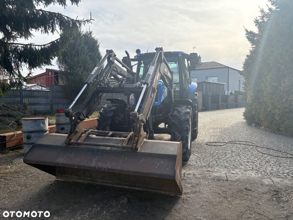 New Holland Ts115A - 4