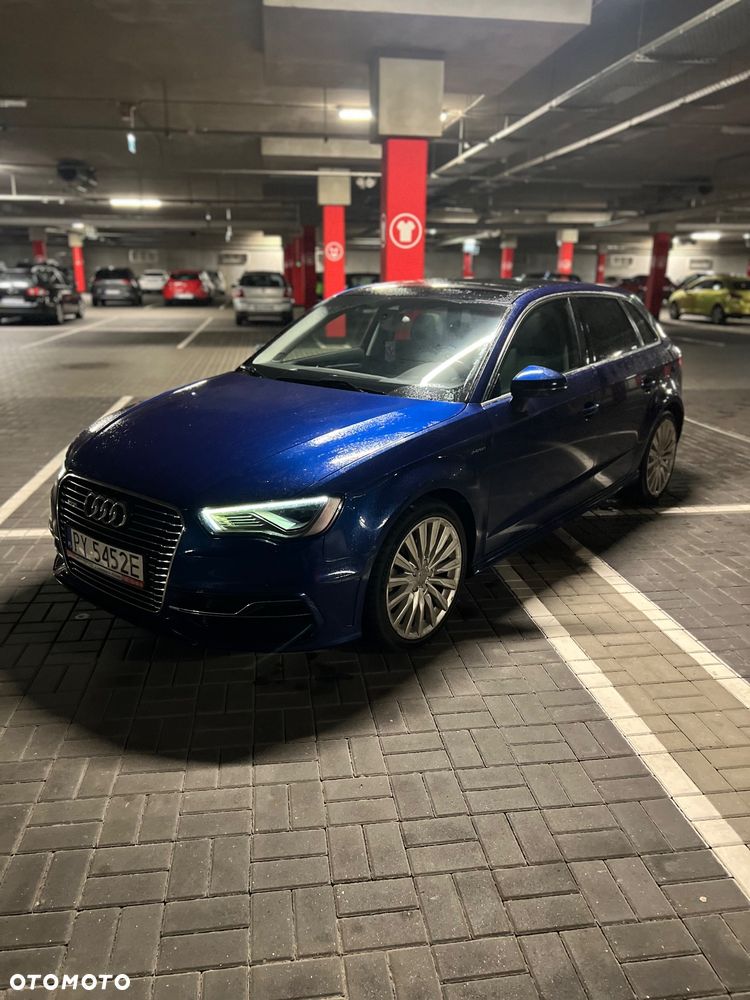 Audi A3 Sportback - 3