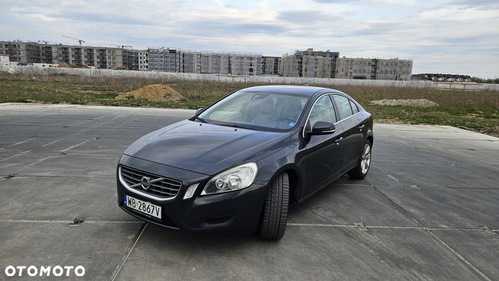 Volvo S60 D3 Momentum - 2