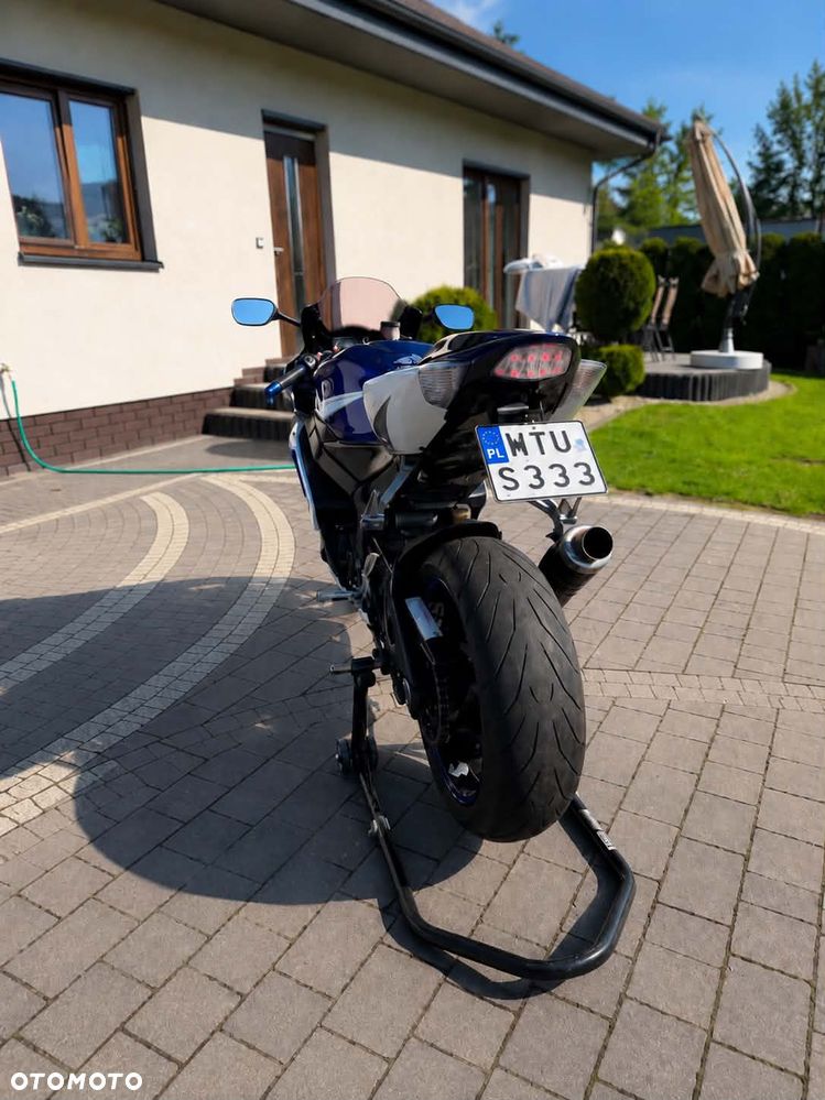 Suzuki GSX-R - 5