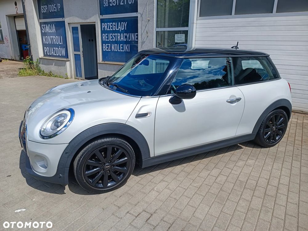 MINI Cooper Standard - 3