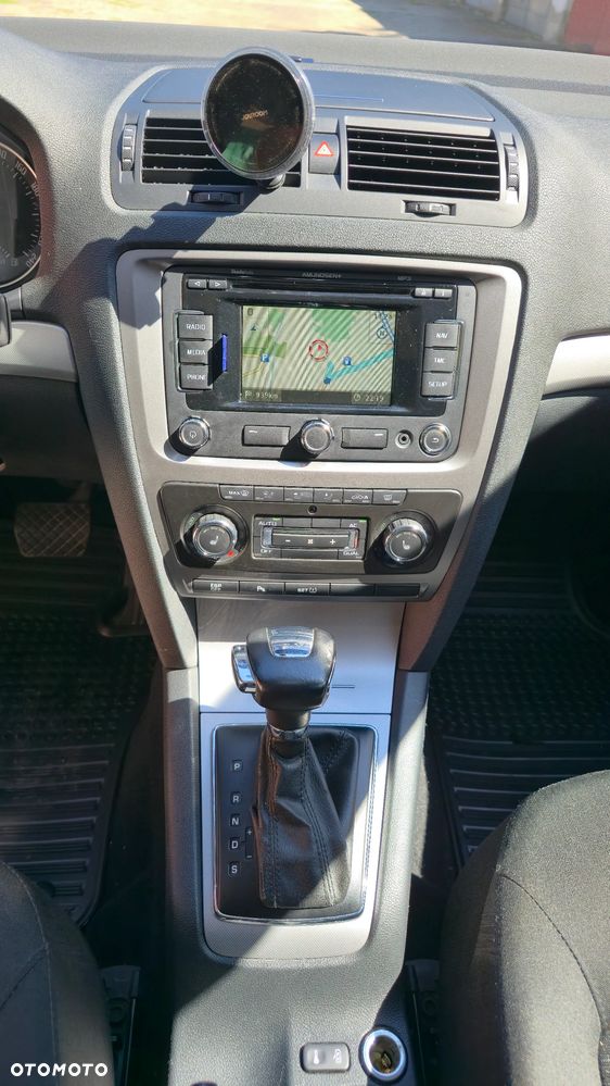 Skoda Octavia 1.6 Automatik Elegance - 11