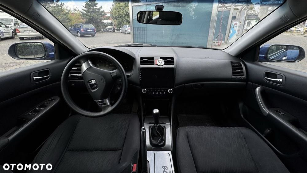 Honda Accord 2.0 i Comfort - 8