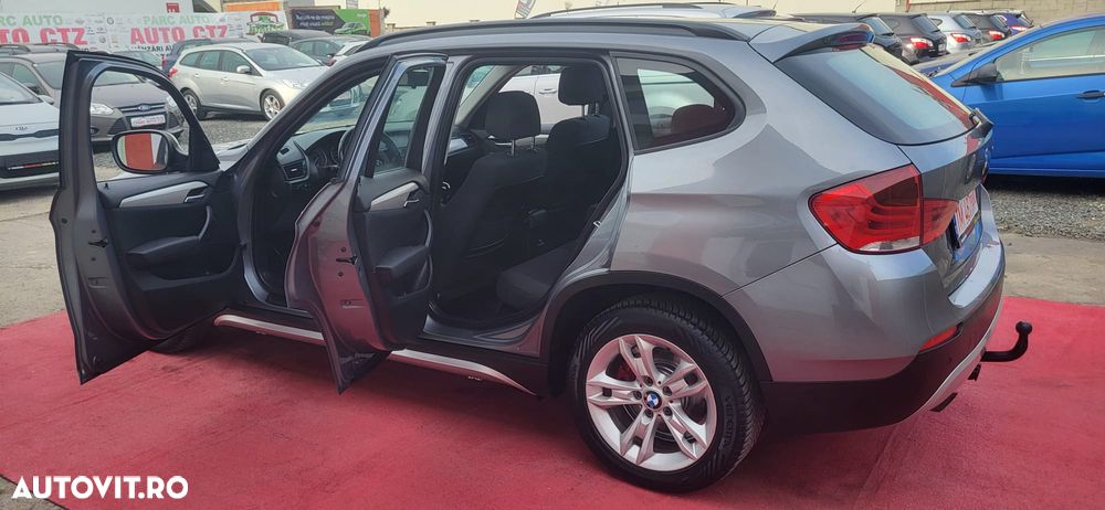 BMW X1 sDrive18d - 13