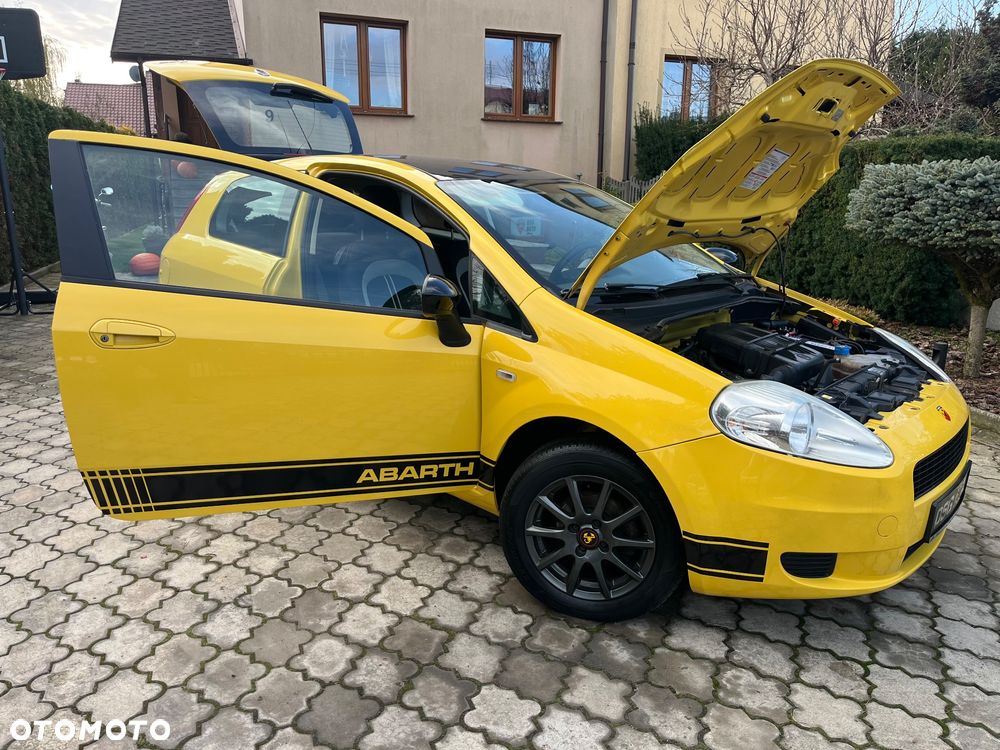 Fiat Grande Punto - 31