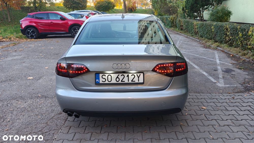 Audi A4 Limousine - 7