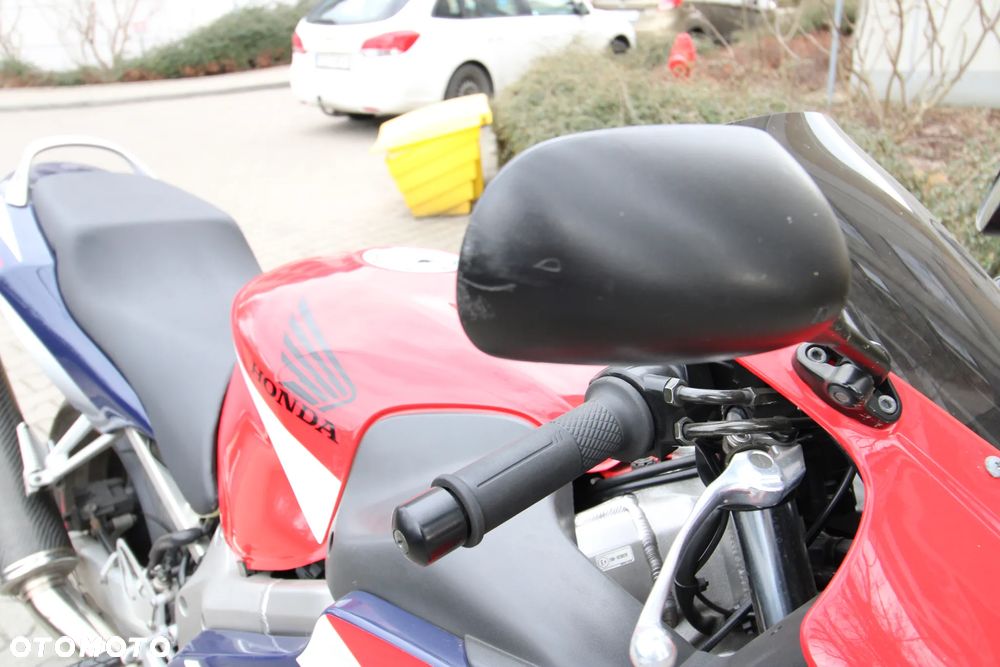 Honda CBR - 10
