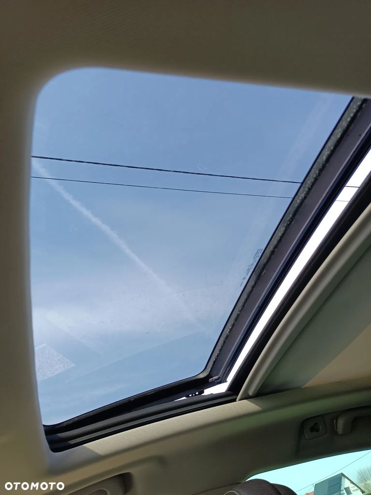 Opel Insignia 2.0 CDTI Cosmo S&S - 24