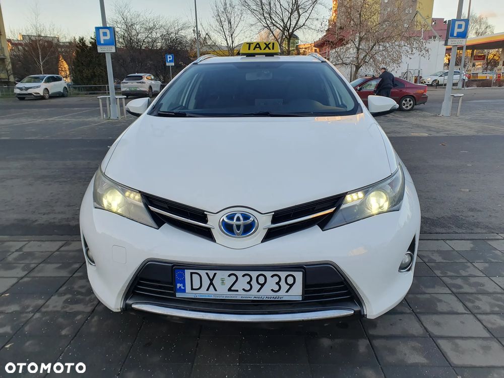 Toyota Auris 1.8 HSD Sol - 2